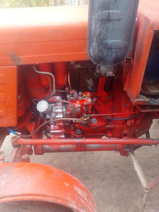 Продам трактор т25