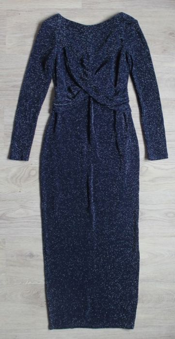 Granatowa sukienka maxi