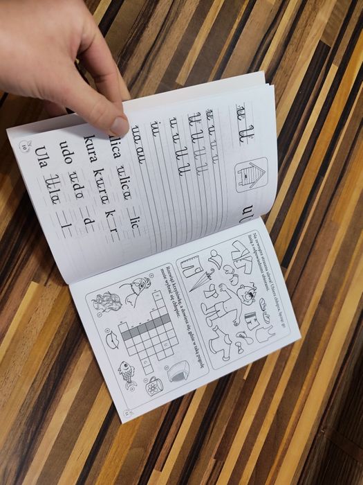 Uczymy się pisać zeszyt ćwiczeń kaligrafia nauka pisania literek