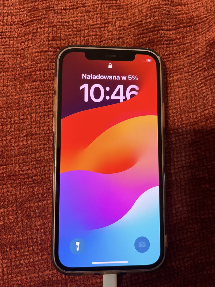 Sprzedam iphone 12 biały