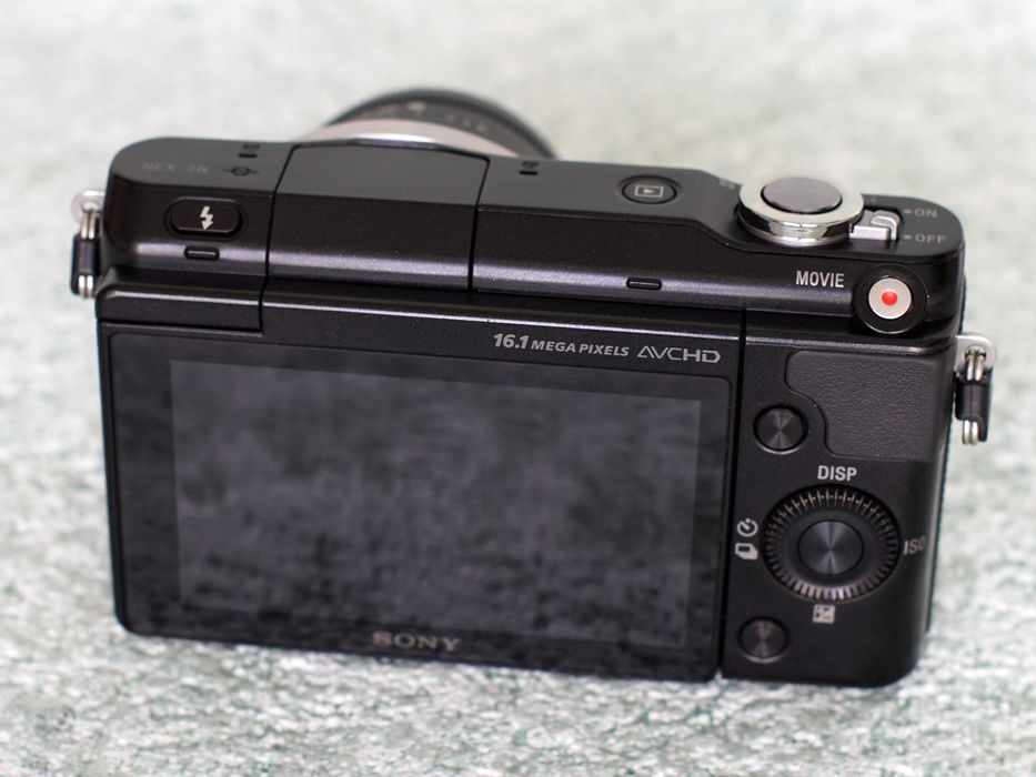SONY NEX-3N + объектив f/1.6 35mm • APS-C 16,1 Мп • RAW • Идеал. сост.