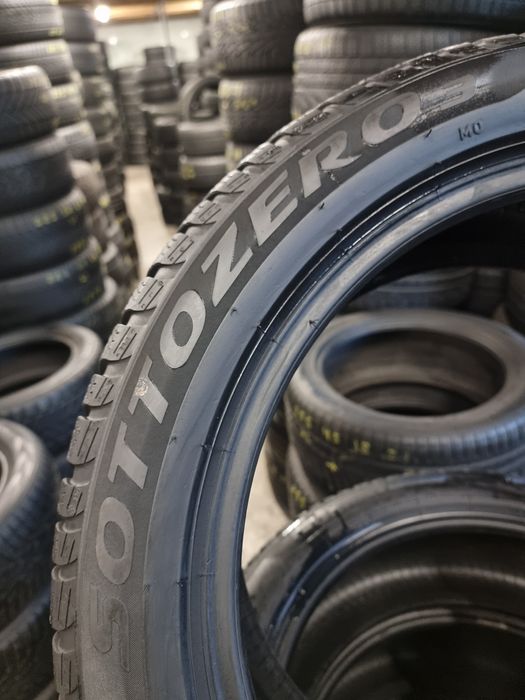 Шини Зимові 245х45хR18-275х40хR18 Pirelli Sottozero3  / 4 ШТ 85% Прот.
