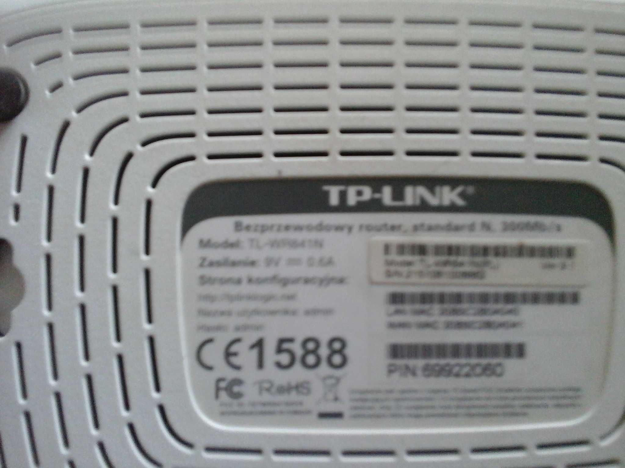 dwa routery internetowe tp link