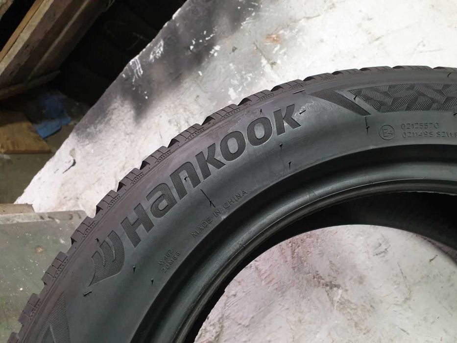 Opona pojedynka zimowe 225/55R17 7,9mm Hankook Winter I'cept RS3 2024r