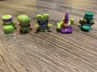 Male figurki super zings