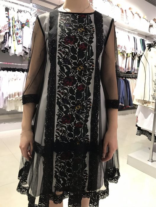 Вишита сукня бренду «Скиба»