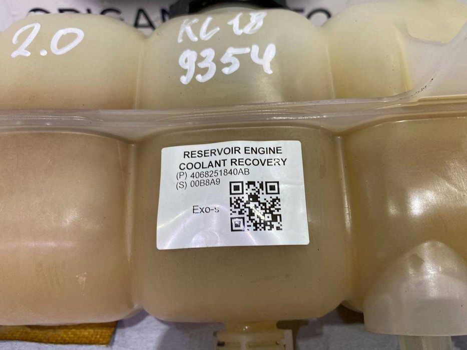 Бачок антифриза jeep cherokee kl 2.0 Джип чероки кл 2019 2020+