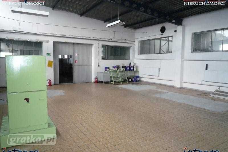Hale biura działka przemysłowa 1650m2 292m2 8800m2