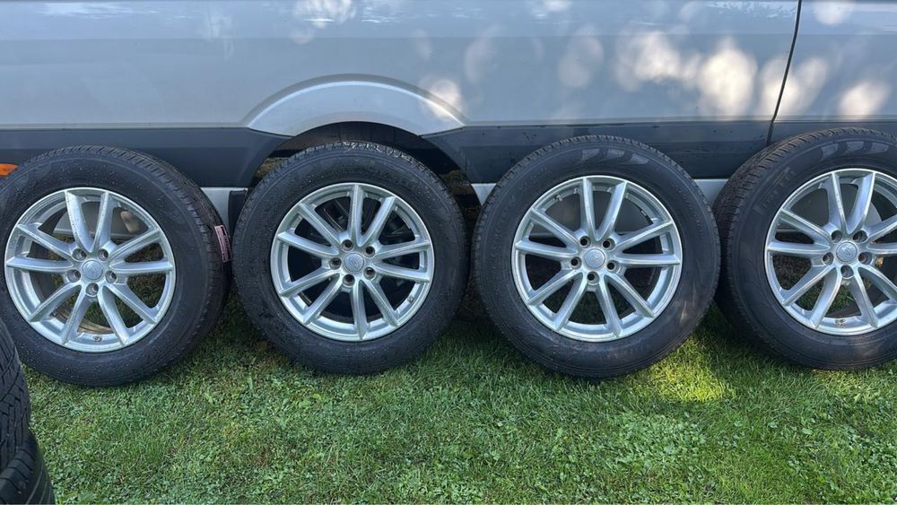 Диски Land Rover 5x120 235/65/r19 на резині Pirelli BMW