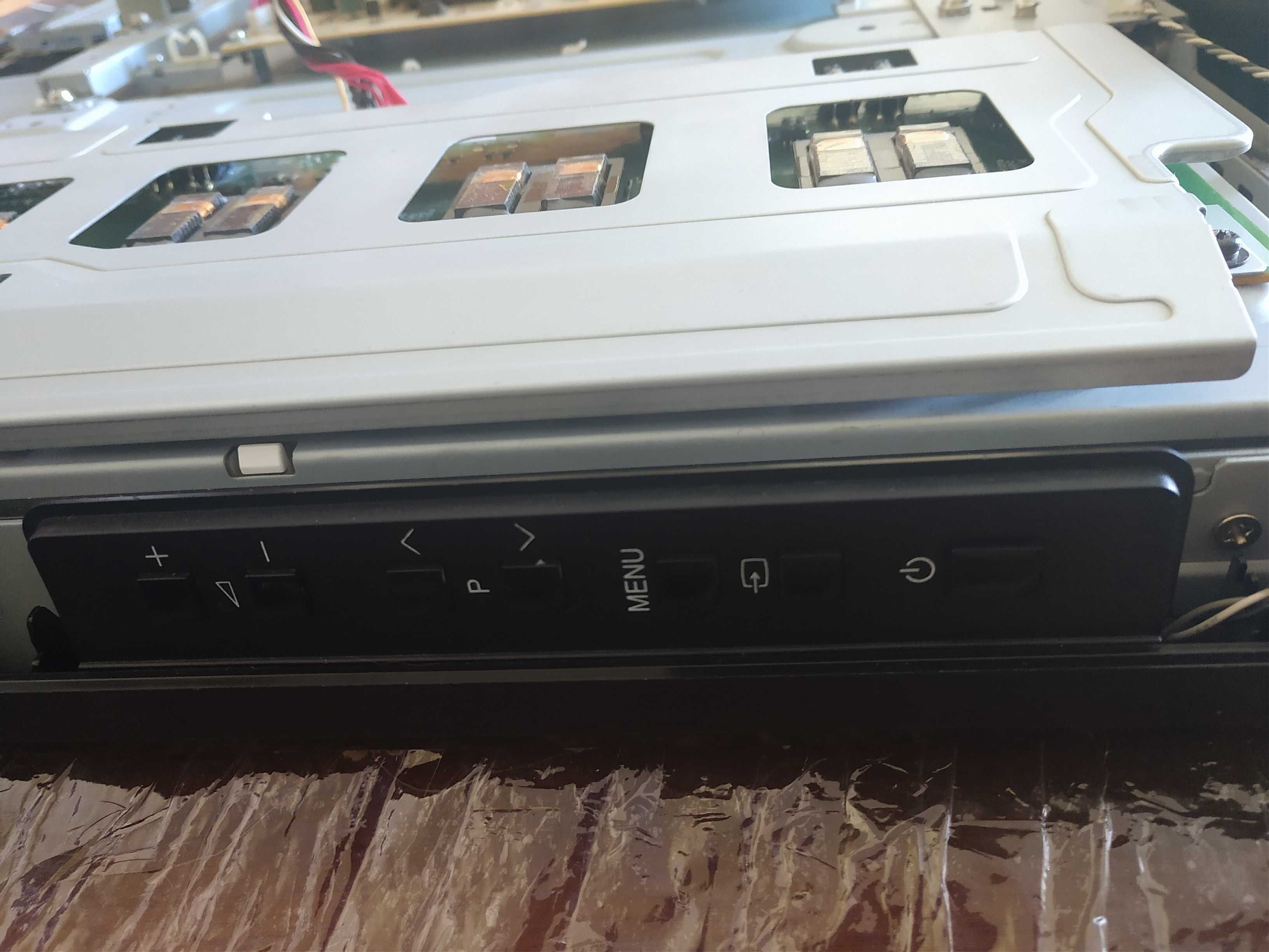 ТВ SHARP модель LC32SH7E-BK, Японія, діагональ 32", разборка.