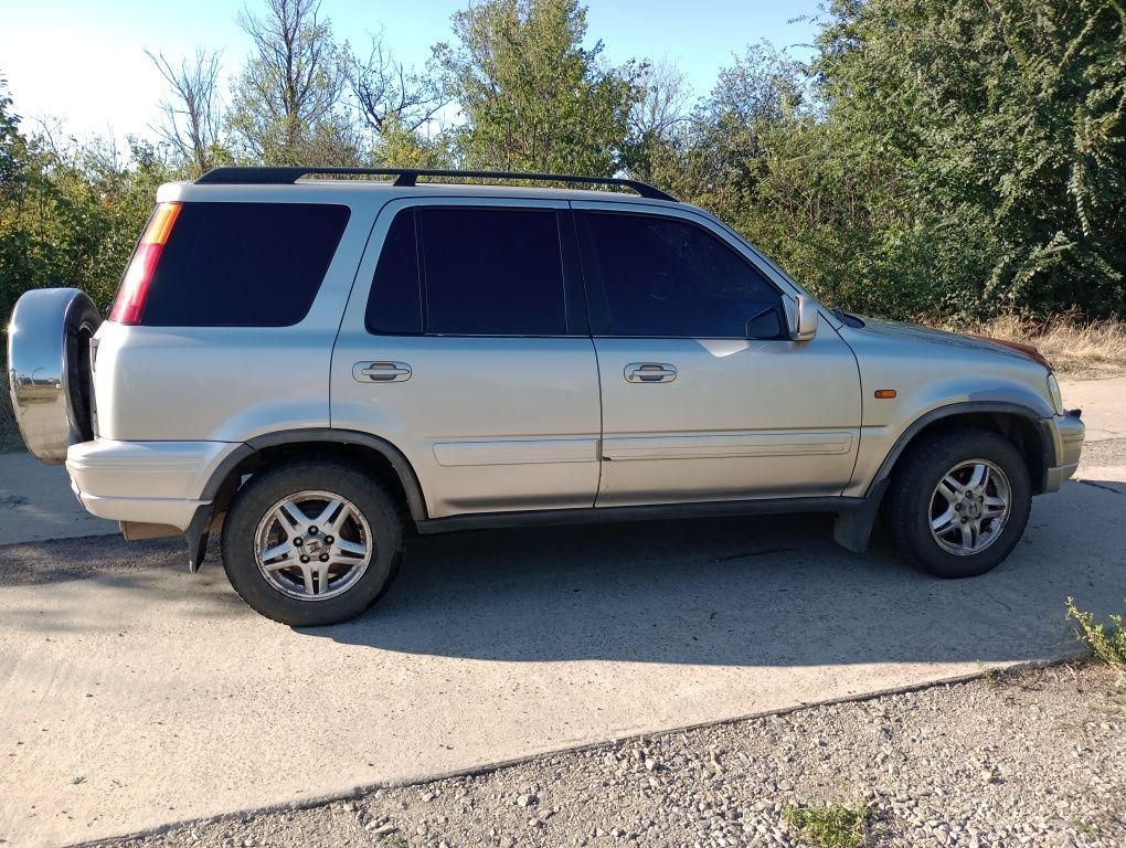 Honda CR-V, 1998 год