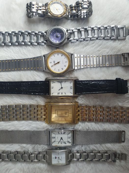 Zestaw zegarków 25 sztuk vintage modne markowe do naprawy