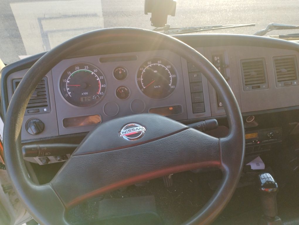 Pronto socorro Nissan atleon 2010