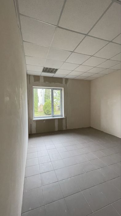 Продаж будівель в центрі с. Здовбиця.