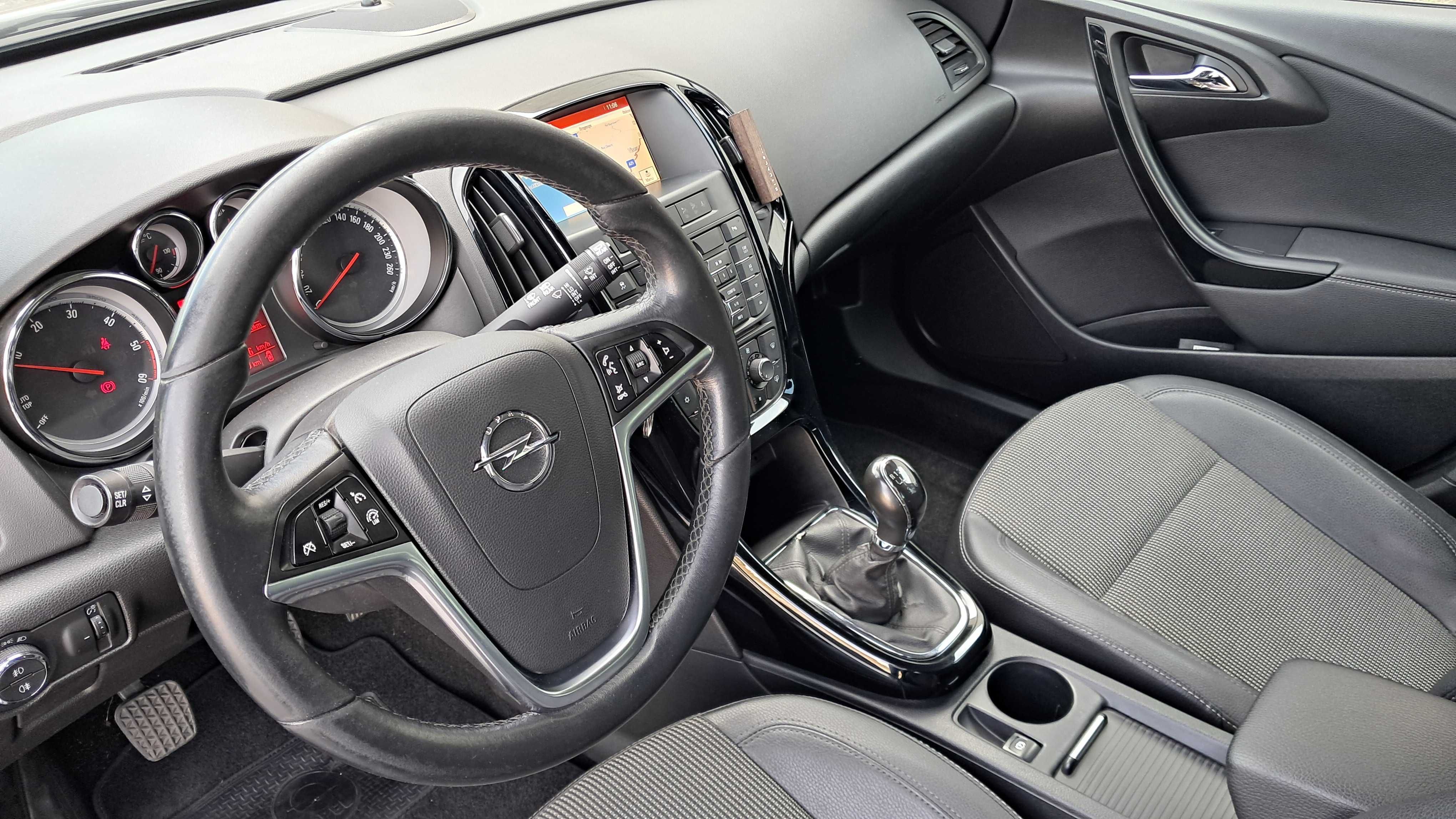 Opel Astra J Sports Tourer Selective 1.6CDTI 110CV