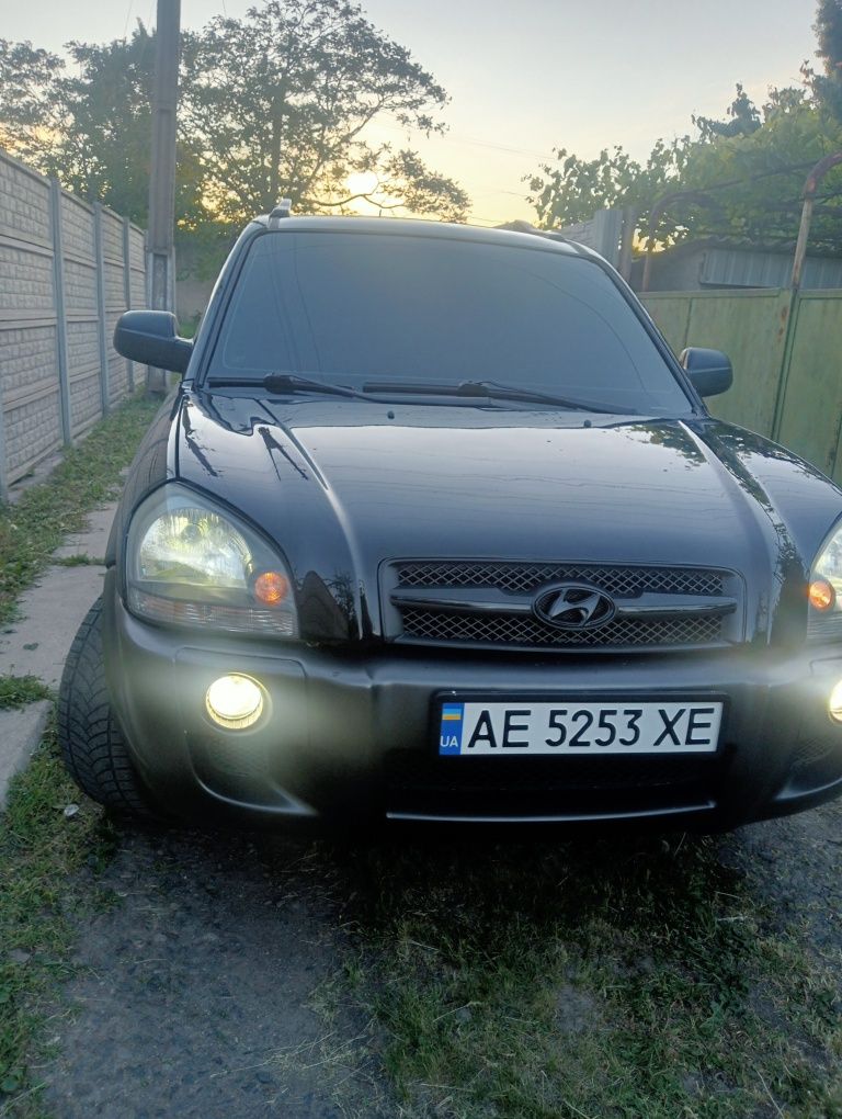 Hyundai tykson 2.0 автомат 4х4