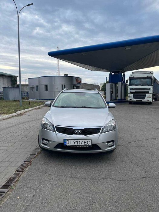 Подам Kia Ceed 2011