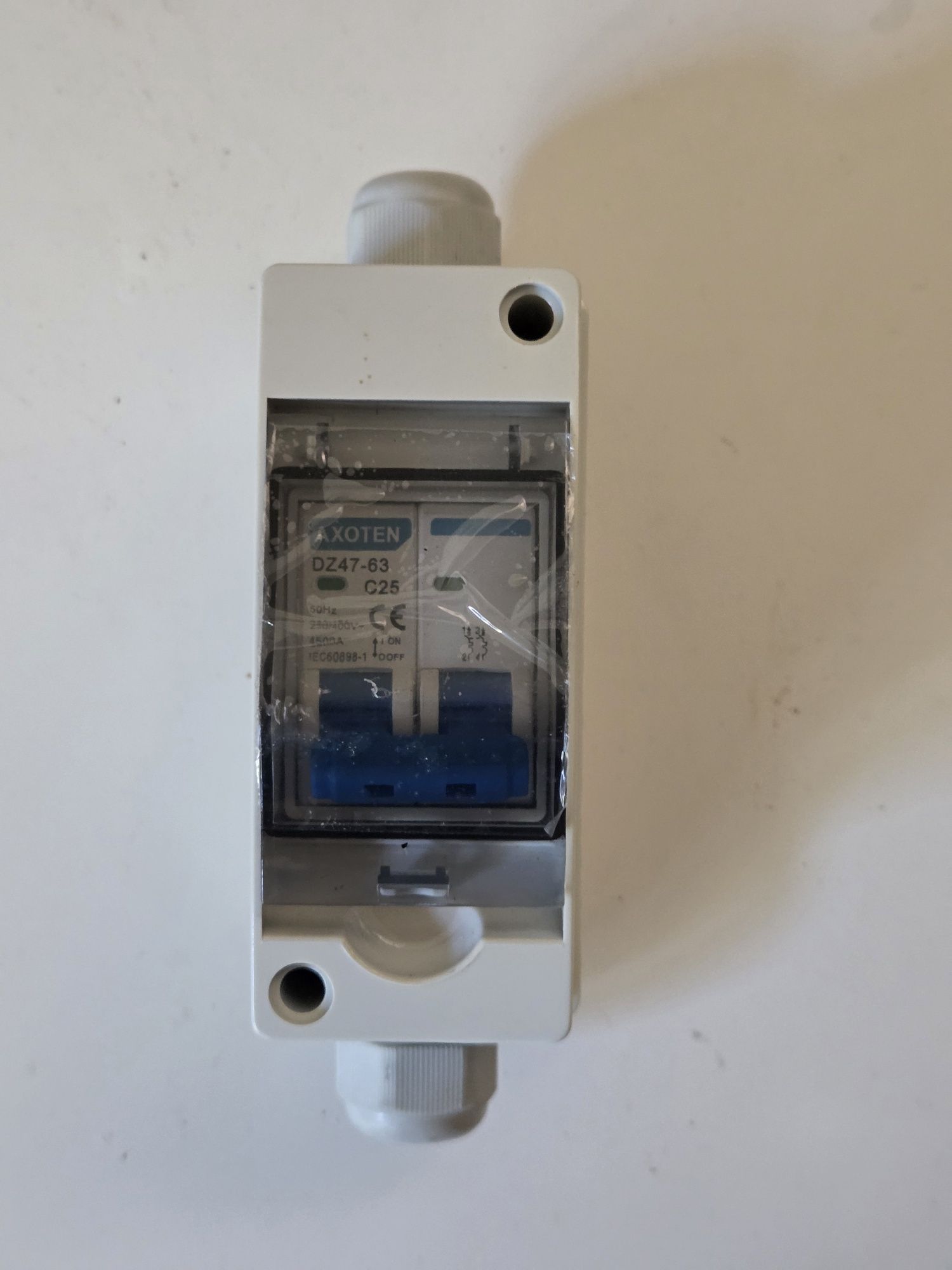 Disjuntor de 25 Amp C/caixa para Carregador carro