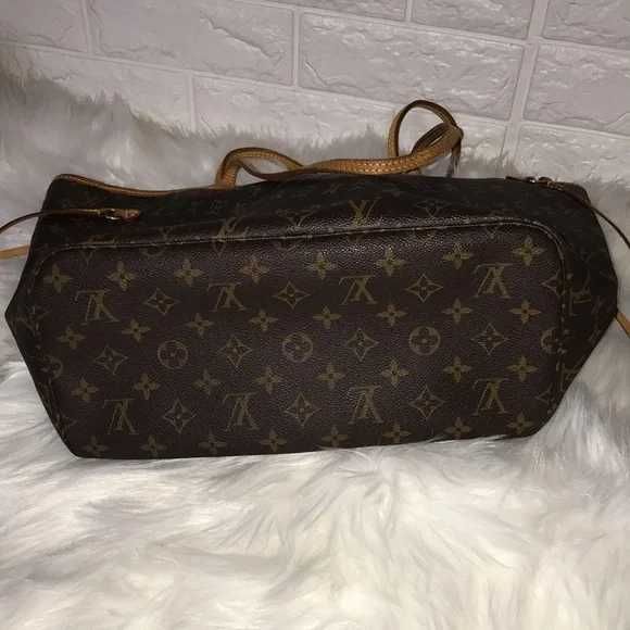 Bolsa Louis Vuitton Monograma