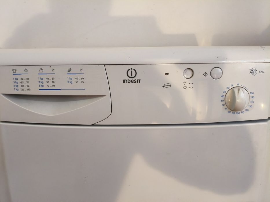 Vendo máquina de secar roupa