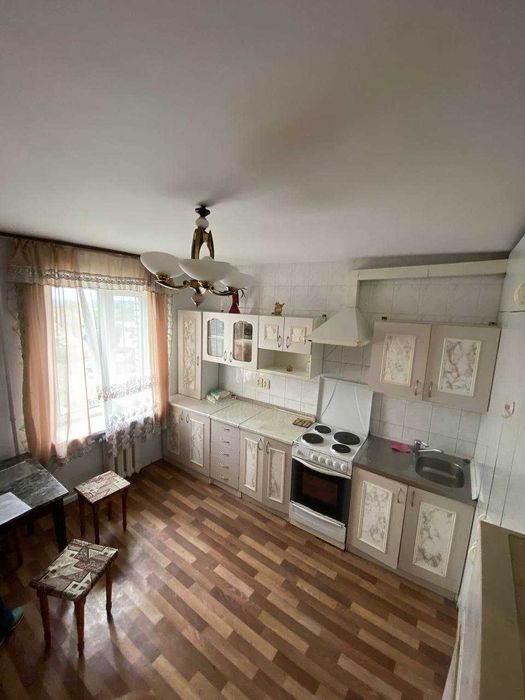 Простора 2-кімнатна квартира з видом на річку 40975