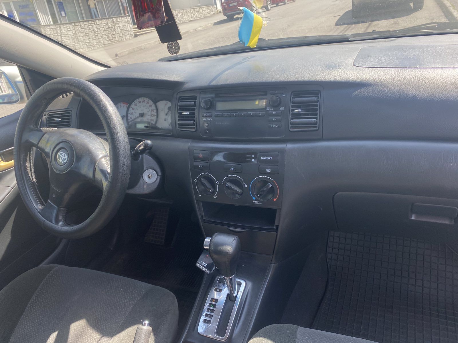 Toyota corolla автомат 1.8 бензин
