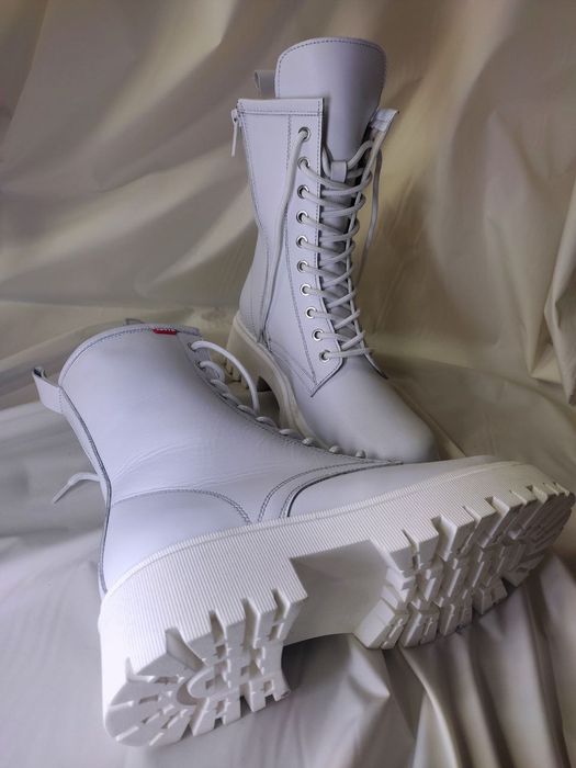 Жіночі шкіряні черевики на вовні