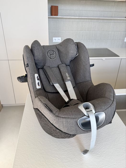 Fotelik CYBEX Sirona Z i-Size Plus 0-18 kg jak nowy