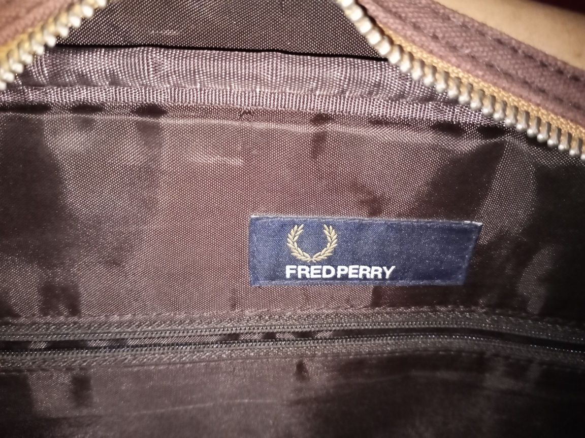 Mala Clássica Fred Perry