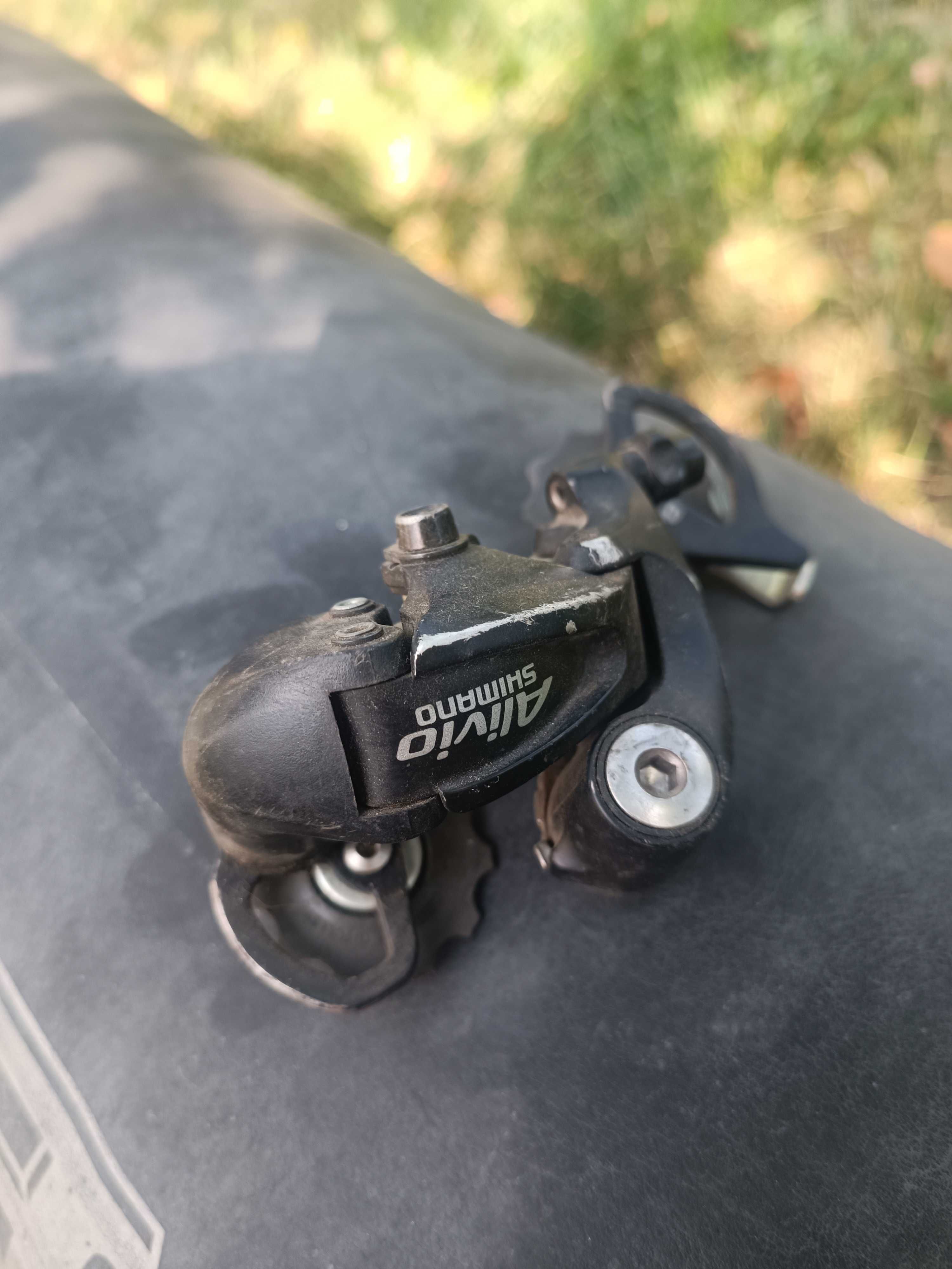 Задний переключатель Shimano alivio