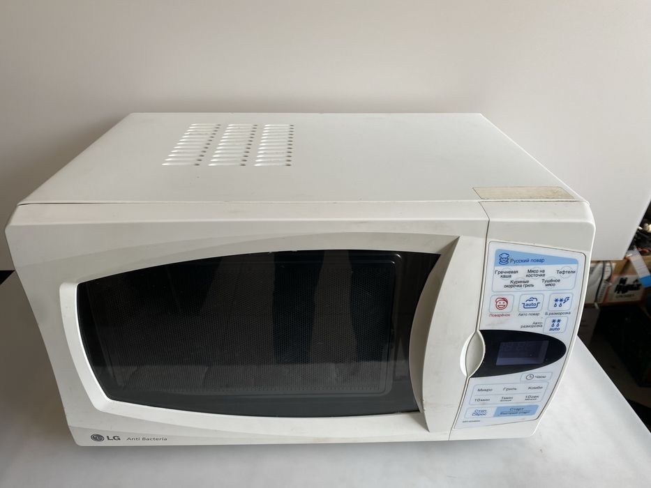 Мікрохвильова пічка LG MH-6346W, гриль, автоприготування