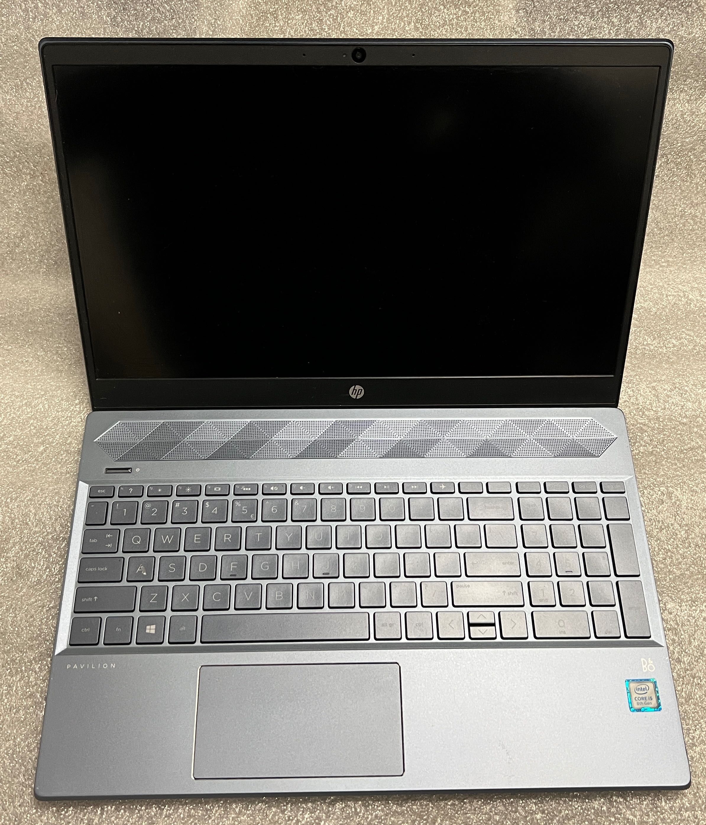 HP Pavilion 15 i5-8265U 1TB HDD + 256GB SSD Windows 11 STUDIA PRACA