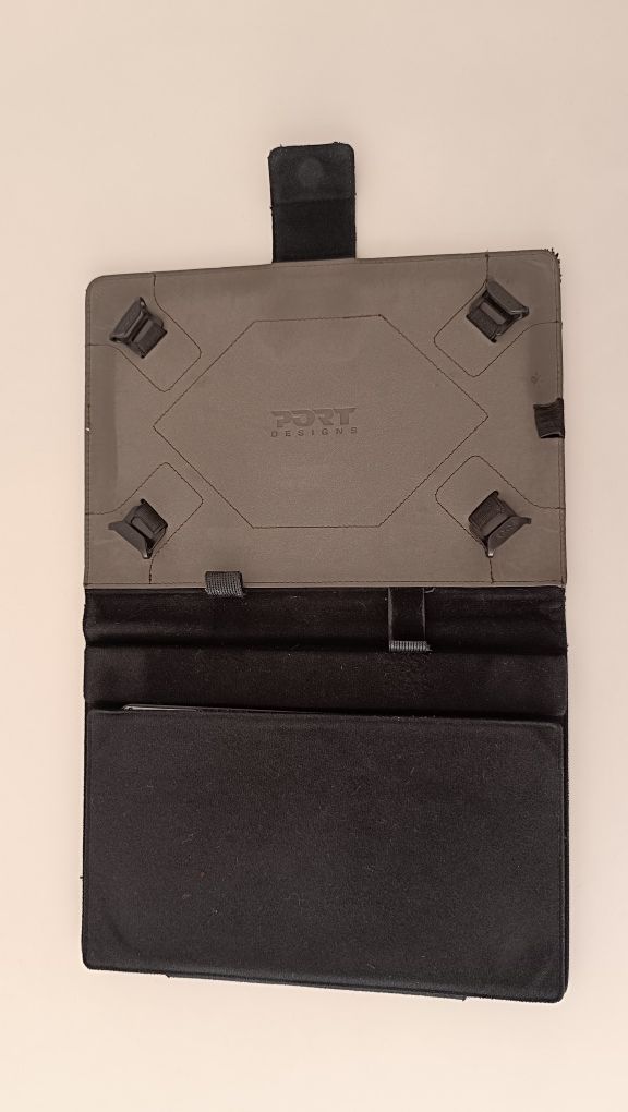 Capa com Teclado para  iPad e tablets 9" e 10.1"
