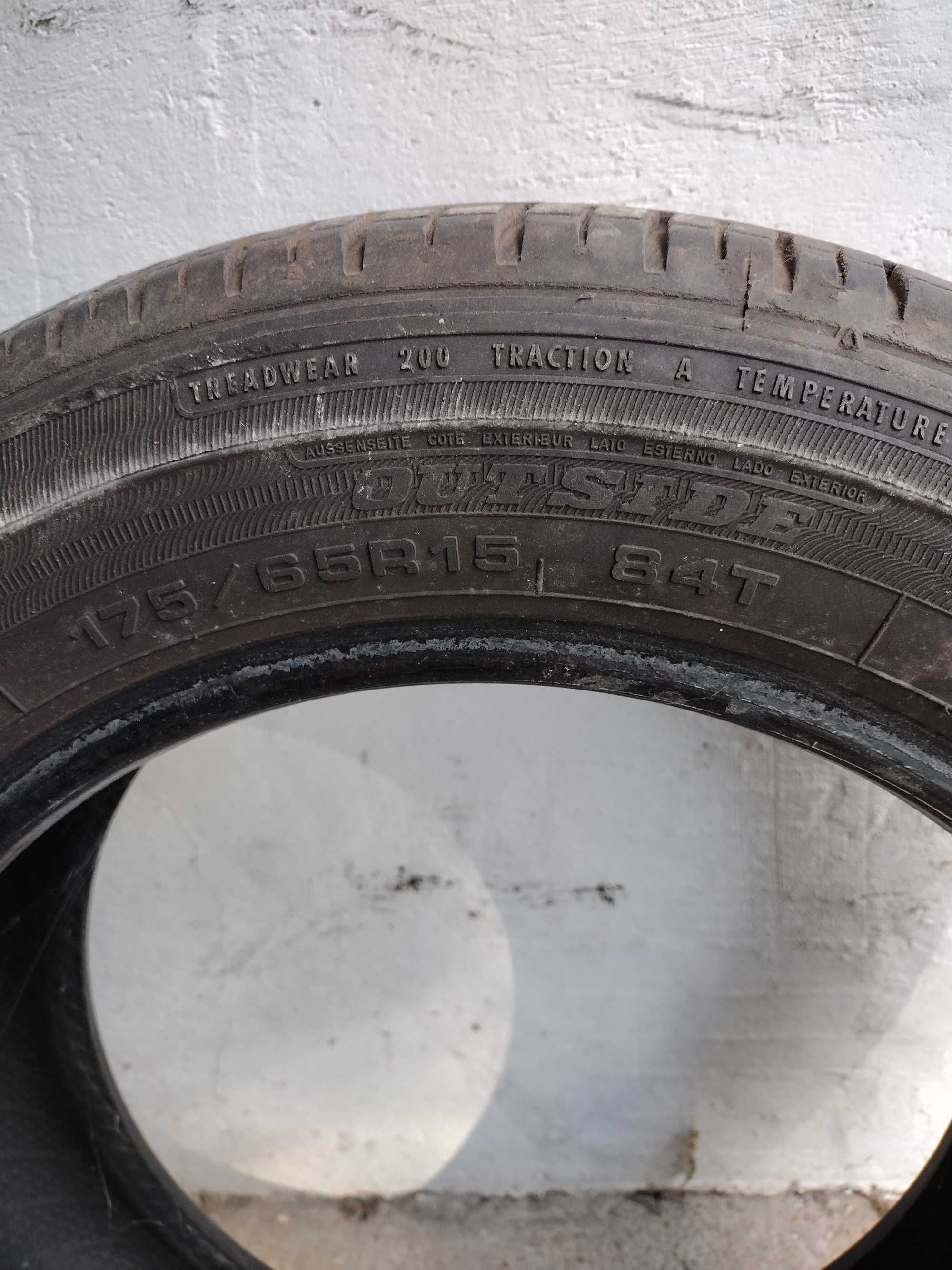 Opony dunlop 175/65 r15 , 2 szt