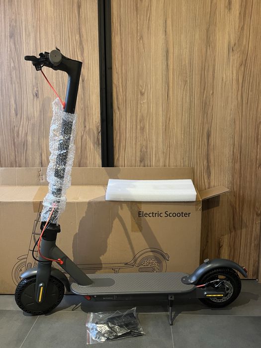 Hulajnoga elektryczna (NOWA) N7PRO 350W dla dorosłych 30km/h