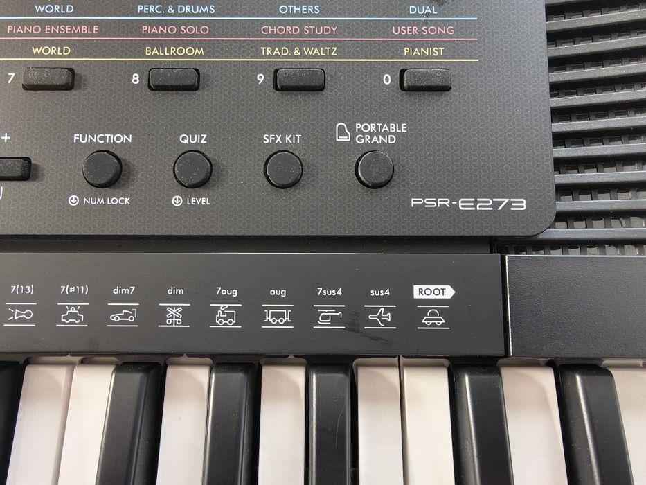 Keyboard Yamaha psr-e273