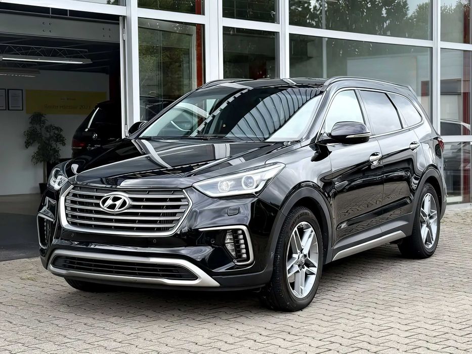 Hyundai Grand Santa Fe      2016