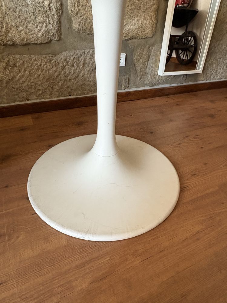Mesa ikea branca redonda
