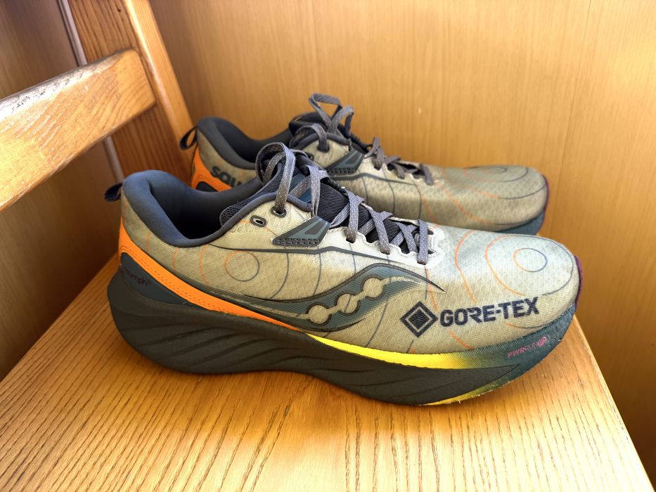 saucony triumph 22 gore tex