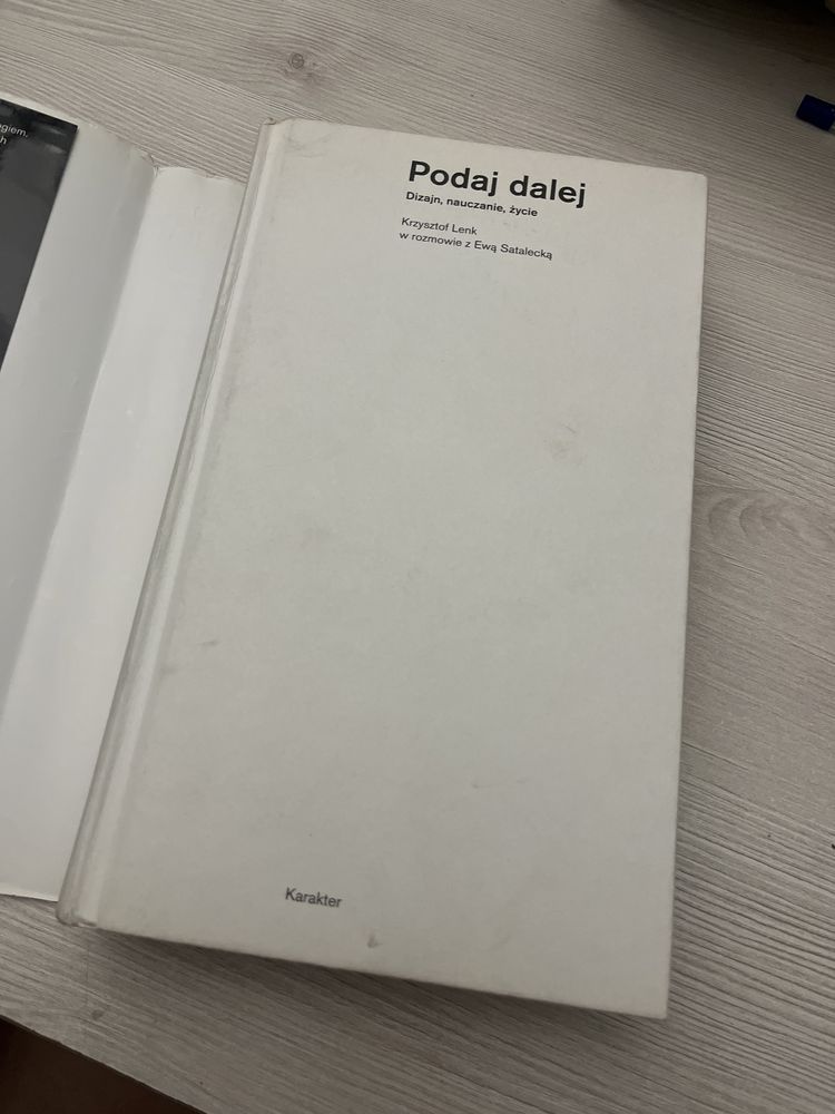 Podaj dalej dizajn, nauczanie, życie K. Lenk i E. Satalecka
