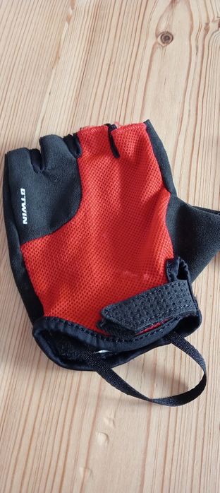 Rękawiczki rowerowe btwin Decathlon dla dziecka 4-7 lat
