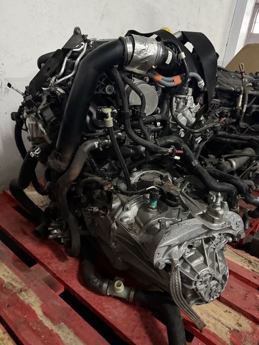 Motor renault traffic 2.0dci M9R717 ano2022