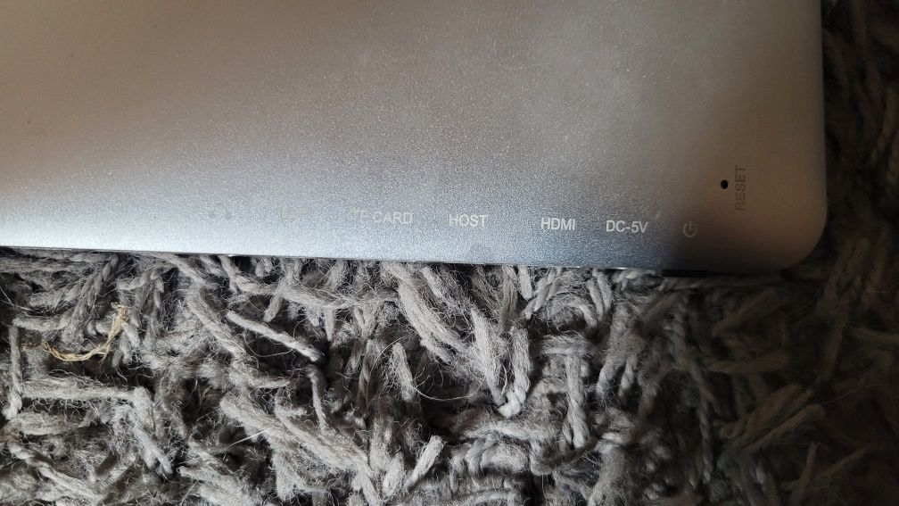 Tablet modecom  9701