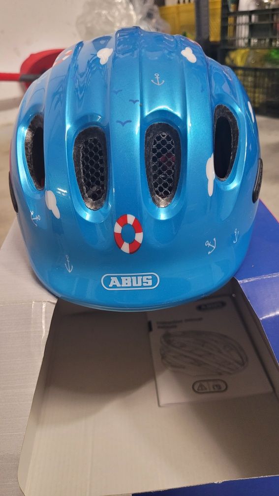 Kask Abus smiley 2.0 r. 45-50cm  dla maluszka