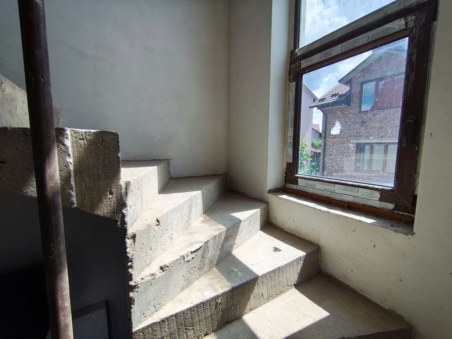 Продаж Чудового будинку по вул. Микулинецькій