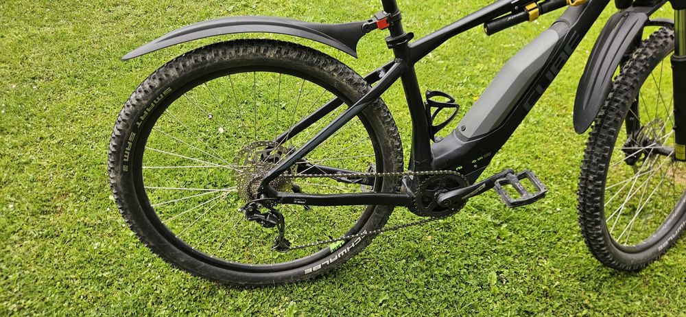 Rower elektryczny cube acid hybrid  29  bosch, bez manetki