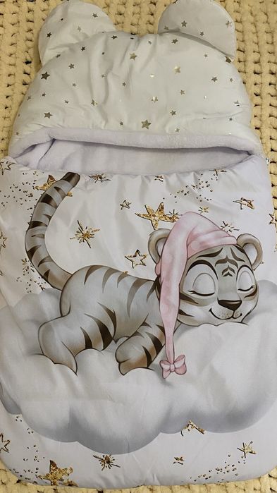 Комбінезон і конверт від народження