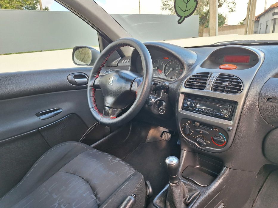Peugeot 206 HDI Em Bom Estado