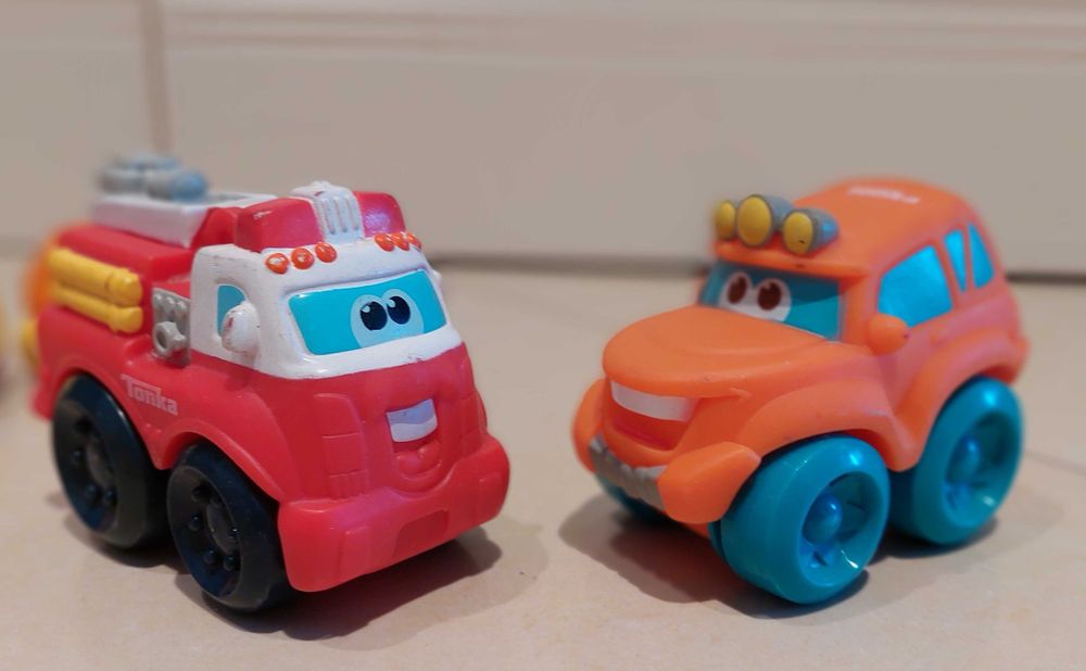 Zestaw samochodzików Tonka i Playskool