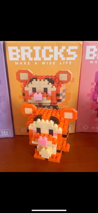 Lego фігурки зібрані